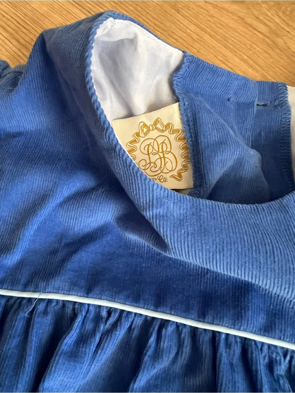 The Beaufort Bonnet Company button detailing